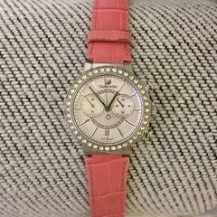 Swarovski ストーン装飾 アナログ腕時計の画像