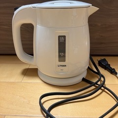 電気ケトル　タイガー
