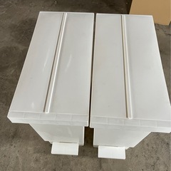 【中古品】ペダルペール ホワイト 棚下でも使える   