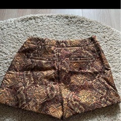 DouDou ショートパンツ　ブラウン系　ラメ混合　Mサイズの画像