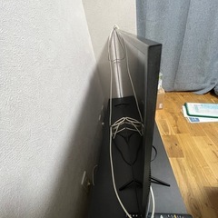 テレビとテレビ台の画像