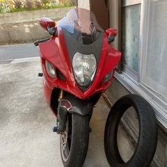 ⭐︎スズキ　ハヤブサ♬ 車検有りの画像