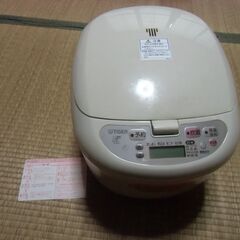 【取引成立】タイガー マイコン 炊飯ジャー JAC-B180 （...