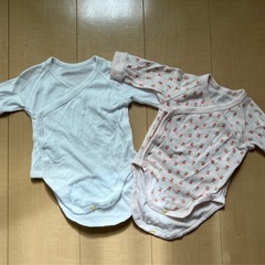 👶【美品‼️】ユニクロ　ベビー長袖ボディスーツ　ロンパース　前開...