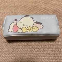 筆箱　サンリオ　ポチャッコ
