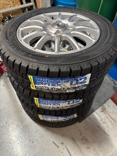 新品スタッドレスタイヤ‼️ 社外中古ホイール付‼️1セット35000円‼️取付コミコミ価格‼️