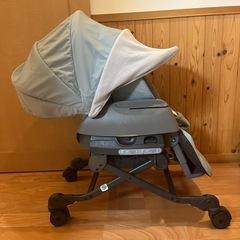 COMBI 
スウィングベッド&チェア　ネムリラ　BEDiLongの画像