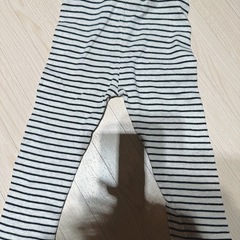 【004】ベビー服　ズボン80cmの画像