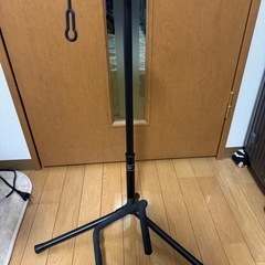 ギタースタンド 三脚式 黒