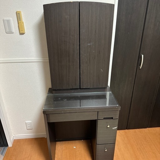 ドレッサー