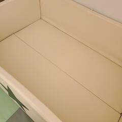 カトージ サークル 遊び場 マット クリーム色 の画像