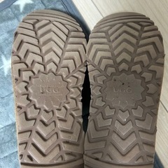 UGG冬靴　22cmの画像