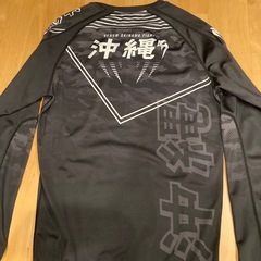 ラッシュガード　3着の画像