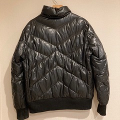 ユニクロ　ダウンジャケット　メンズの画像