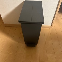 新品　３５リットルゴミ箱　ブラウンの画像