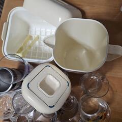 お酒を楽しむグラスセットの画像