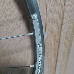 Bontrager TLR DISC 700c 100x12/142x12mmスルーアクスルの画像