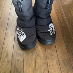 ノースフェイス NF51877 Nuptse Down Boot...