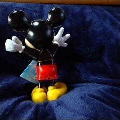 ミッキーマウスフィギュアの画像