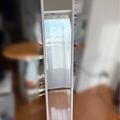 IKEAの全身鏡