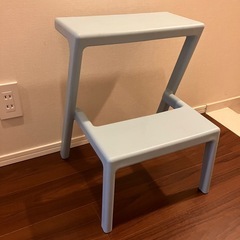 踏み台　IKEAステップスツール　脚立