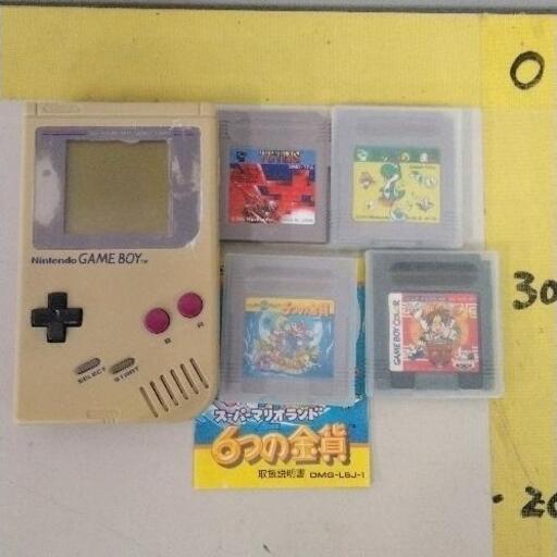 1214-024 GAME BOY ゲーム機　ソフト4つセット