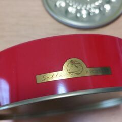 サブレミシェル　空き缶の画像