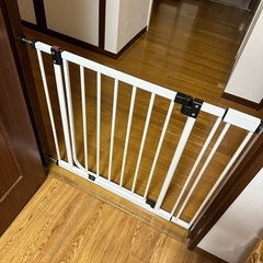 ベビーゲート