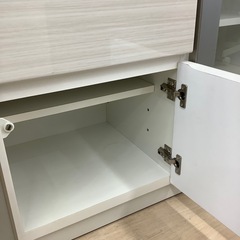 2枚扉引き出し付のキャビネットのご紹介です♪