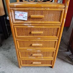 リサイクルショップどりーむ天保山店　No15557　藤タンス　写...