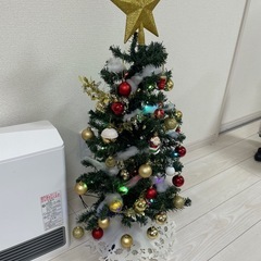 クリスマスツリーの画像