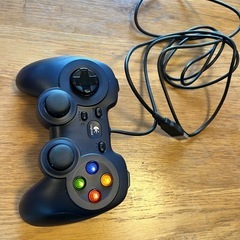 パソコン用コントローラー　f310