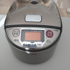 炊飯器(2015年製 3合 TIGER JKI-5500)