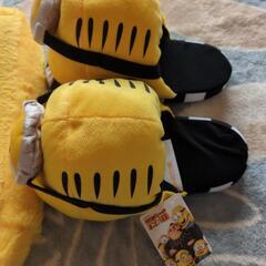 バッグとスリッパの画像