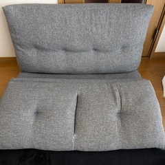 
ソファー