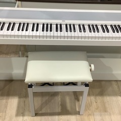 KORG   電子ピアノ　B2   2022年製　イス付　入荷致...