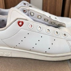 adidas Stan Smith ホワイト レッド 23.5cmの画像