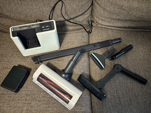 シャープ　スティック掃除機 楽天市場】SHARP コードレス スティック 掃除機 1.2kg サイクロン 方式 