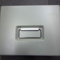 手提げ金庫 コクヨ CB-Y14M　(鍵なし）の画像