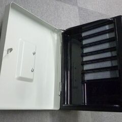 手提げ金庫 コクヨ CB-Y14M　(鍵なし）の画像