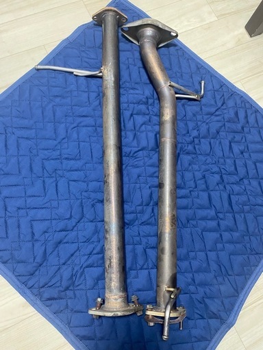 E52エルグランド中間マフラー