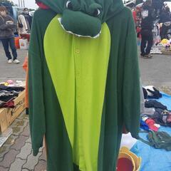 ゴジラ着ぐるみ