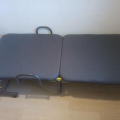 折りたたみシングルベッドの画像