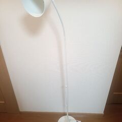 LERSTA レールスタ フロアランプ, ホワイト　ikea
