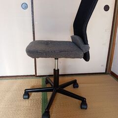 オフィスチェア