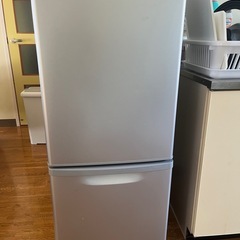 冷蔵庫の画像