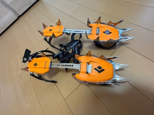 新品ブラックダイヤモンド　アイゼン