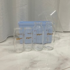 ベビー　哺乳瓶　ガラス