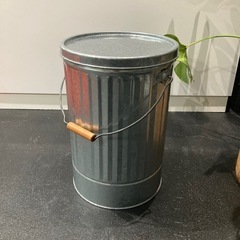 美品　 ドラム缶風　スツール　容器