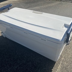 シマノ 大型クーラーボックス60Lの画像